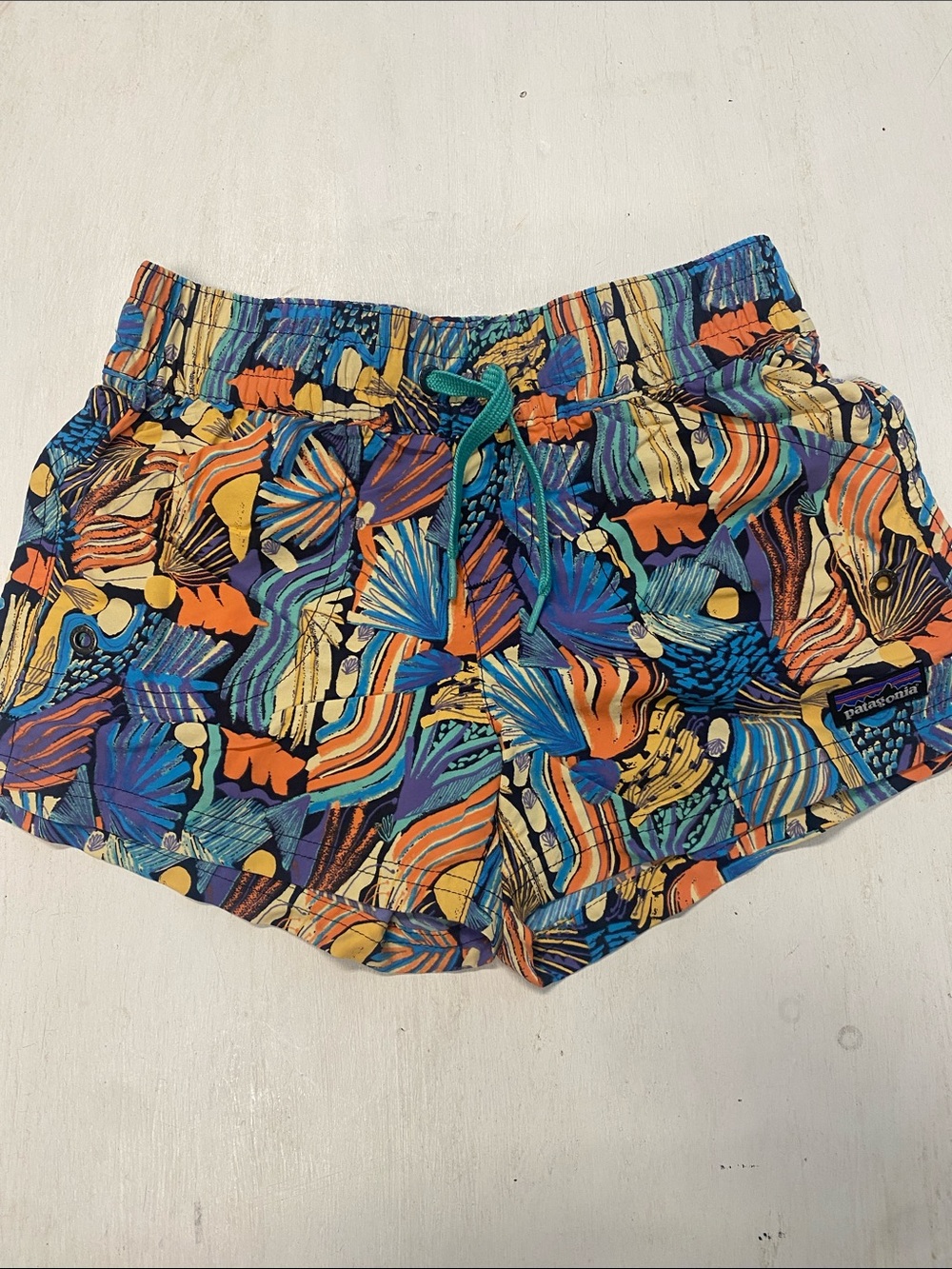 Patagonia Kids  Multicolor Shell-Print Elastic Waist Athletic Shorts
